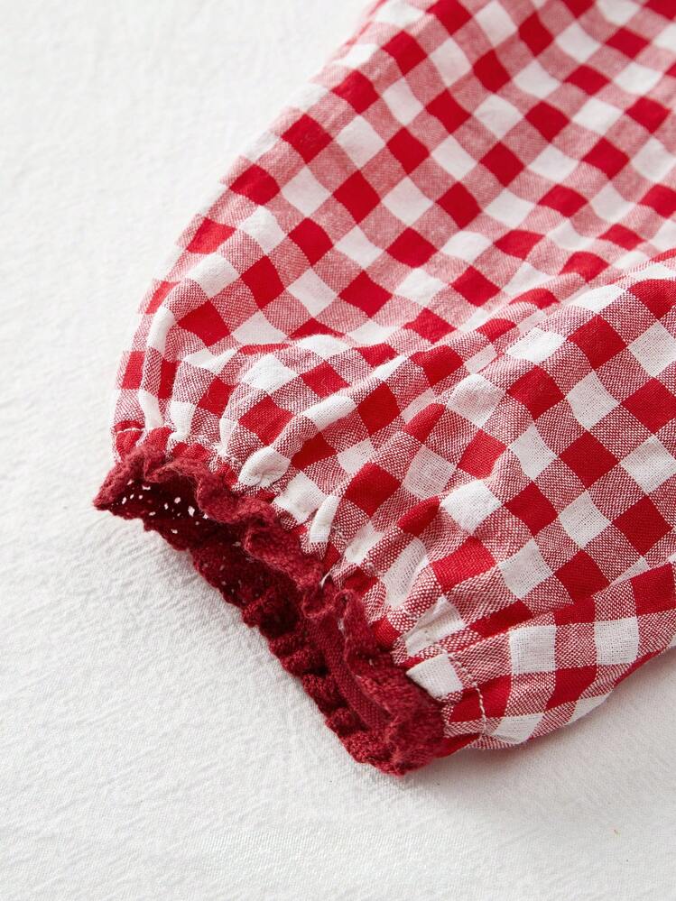 Macacão Infantil Feminino com Gola Quadrada, Babado e Estampa de Morango - Multicolorido - Visão 6