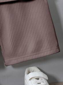 SHEIN 2 件套年轻男孩休闲罗纹半开领衬衫和短裤套装，适合夏季户外场合，简约舒适 - 棕色 - 查看 5