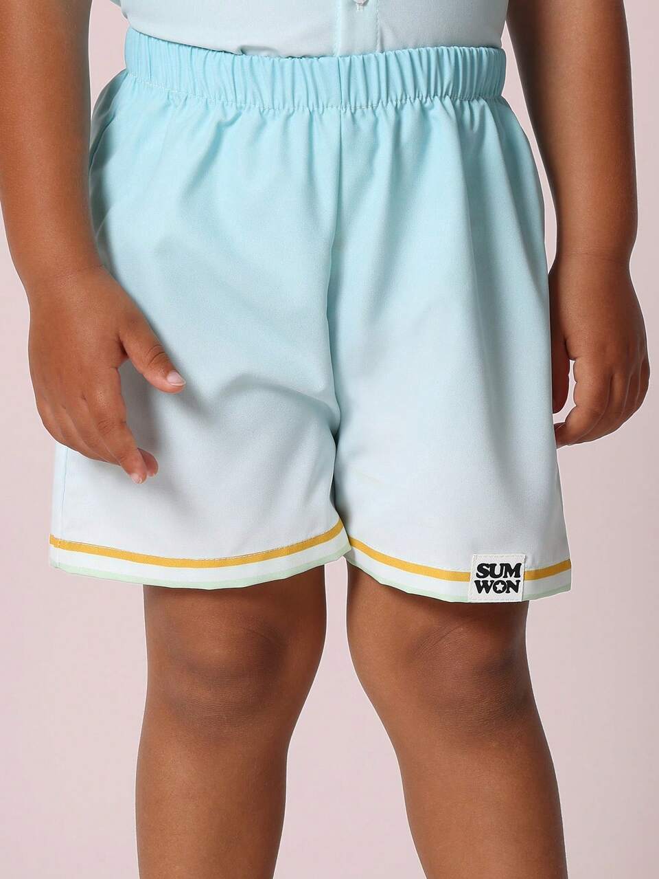 Cooles bequemes Hemd-Shorts-Set mit tropischen Palmen für Jungen