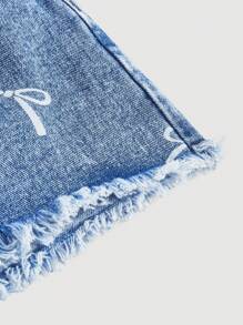 SHEIN PETITE CURVE Plus Size Women's White Bow Design Blue Denim Fringe Hem Shorts Summer Work Clothes Women Airport For Women Vacays Women Club High Waisted Jeans High Waisted Shorts Vintage Y2k Streetwear Women Grunge Raves Festival - Blue - View 5