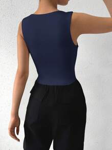 Siren Gaze 女士方领短款基本纯色背心 - 藏蓝色 - 查看 2