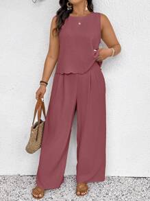 SHEIN Frenchy Plus Size Casual Holiday Textured Shell Trim Bowknot Waist Sleeveless Top And Pants Set - Redwood - View 2