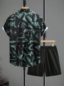 Manfinity RSRT Men's Casual Contrast Color Print Short Sleeve Shirt And Shorts Set - Multicolor - View 2