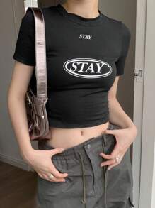 DAZY Letter Graphic Crop Tee Y2k Festival - Black - View 7