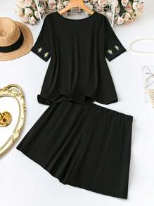 SHEIN LUNE 2pcs/Set Plus Size Women Localized Graphic Comfy Crop Top And Casual Shorts