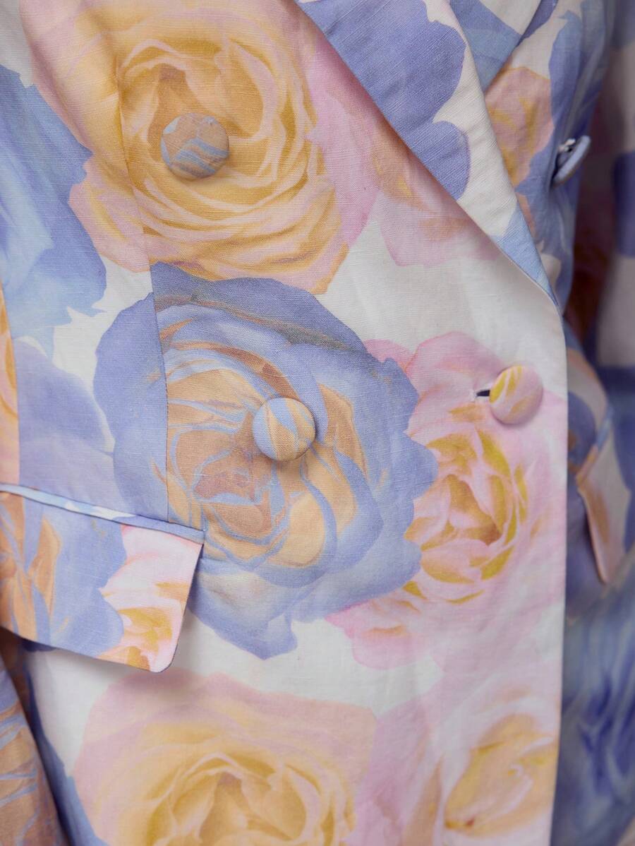 MOTF FLORAL PRINT DOUBLE BUTTON BLAZER - Baby Blue - View 2