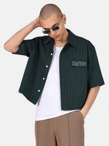 SUMWON Camisa casual a rayas con botones, top corto, moda urbana juvenil para festivales de verano y campus universitario