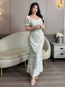 Modelyn 方领泡泡袖收腰复古风格精致碎花中长连衣裙