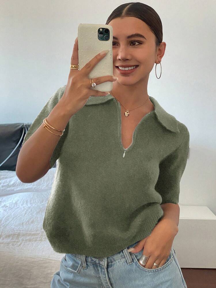 Women's Fitted Solid Color Polo Collar Zipper Short Sleeve Knit Top,Fall Clothes