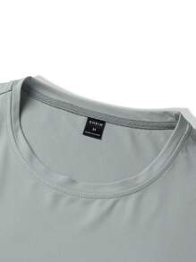 Manfinity Homme Áo thun nam cổ tròn tay ngắn in hình núi và chữ Hán, thường ngày, áo thun nam, áo thun nam, áo thun nam, áo thun nam, phong cách thập niên 2000 - Xám - Xem 3