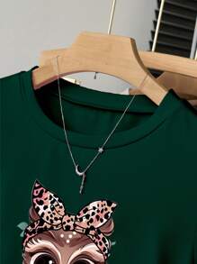 Resyla Camiseta casual de mujer con cuello redondo, manga corta y estampado de búho de dibujos animados plisado - Verde Oscuro - Ver 4