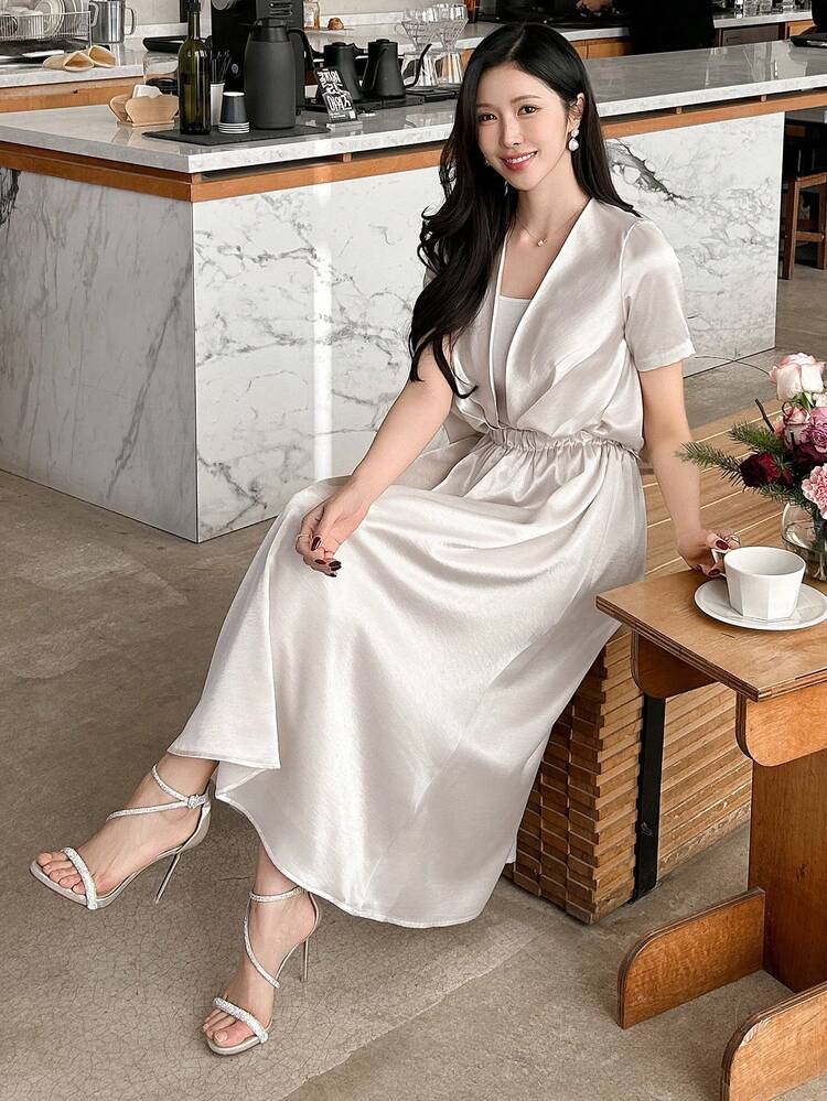 2pcs Set Women Solid V-Neck Tie Shirt And Skirt