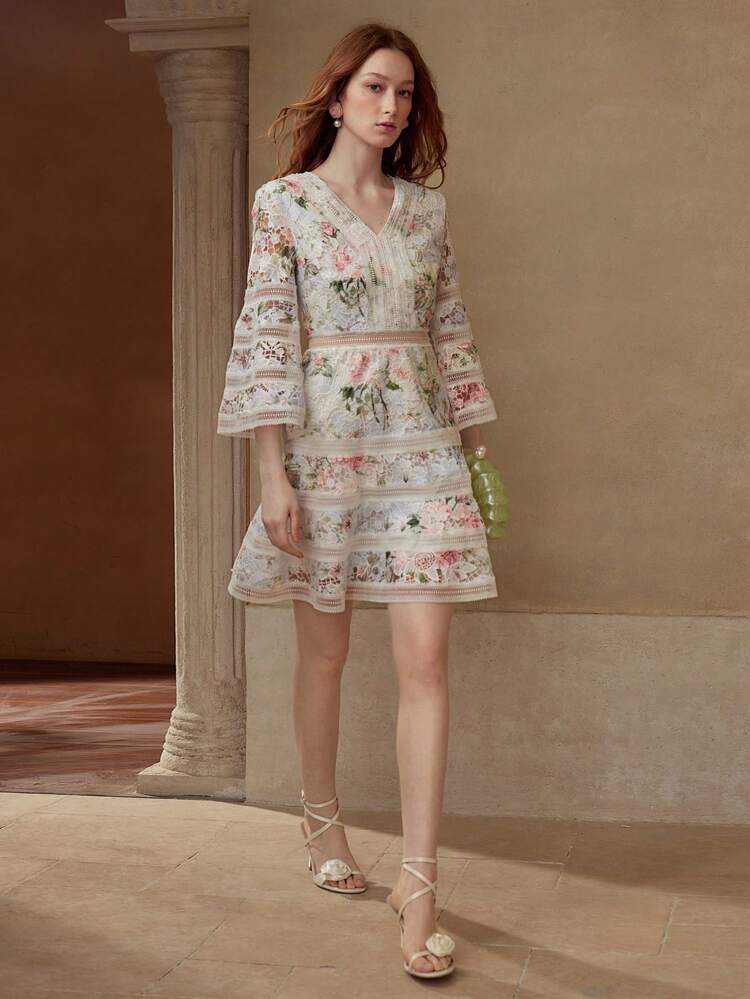FLORAL PRINT CONTRAST GUIPURE LACE DRESS