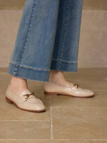 MOTF PREMIUM 休闲舒适百搭女式平底乐福鞋 - 杏色 - 查看 5