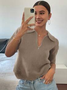 DAZY 女式修身纯色拉链 Polo 领短袖针织上衣，秋季服装 - 杏色 - 查看 5