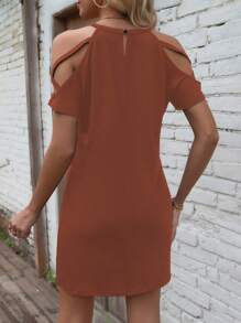 SHEIN LUNE Vestido casual de unicolor con hombros descubiertos para ropa de Año Nuevo