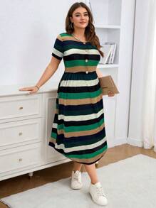 SHEIN LUNE SHEINLUNE 大码女式条纹短袖针织休闲连衣裙，女士度假装，女士朴素连衣裙，女士机场装，女士波西米亚风连衣裙，春季连衣裙，女士度假装，俱乐部连衣裙，热带连衣裙，春季 - 綠色 - 查看 5