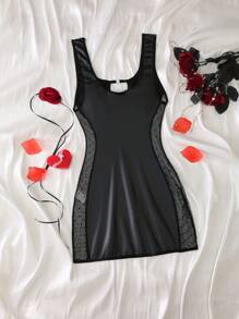 ثوب نوم نسائي جذاب مع فتحات، رقعة شبكية نقطية، جلد PU، مُنحف، حلقة معدنية، جذاب - الأسود - مشاهدة 2