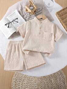 2 Pieces Set Young Boy Casual Collared Short Sleeve Henley Shirt And Shorts, Suitable For Daily Wear, Vacation And Multiple Occasions, Spring/Summer