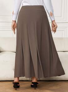 Modelyn Plus Size Solid Color Pleated Long Skirt - Coffee Brown - View 2