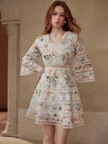 MOTF PREMIUM 花卉印花对比花边连衣裙 - 彩色 - 查看 4