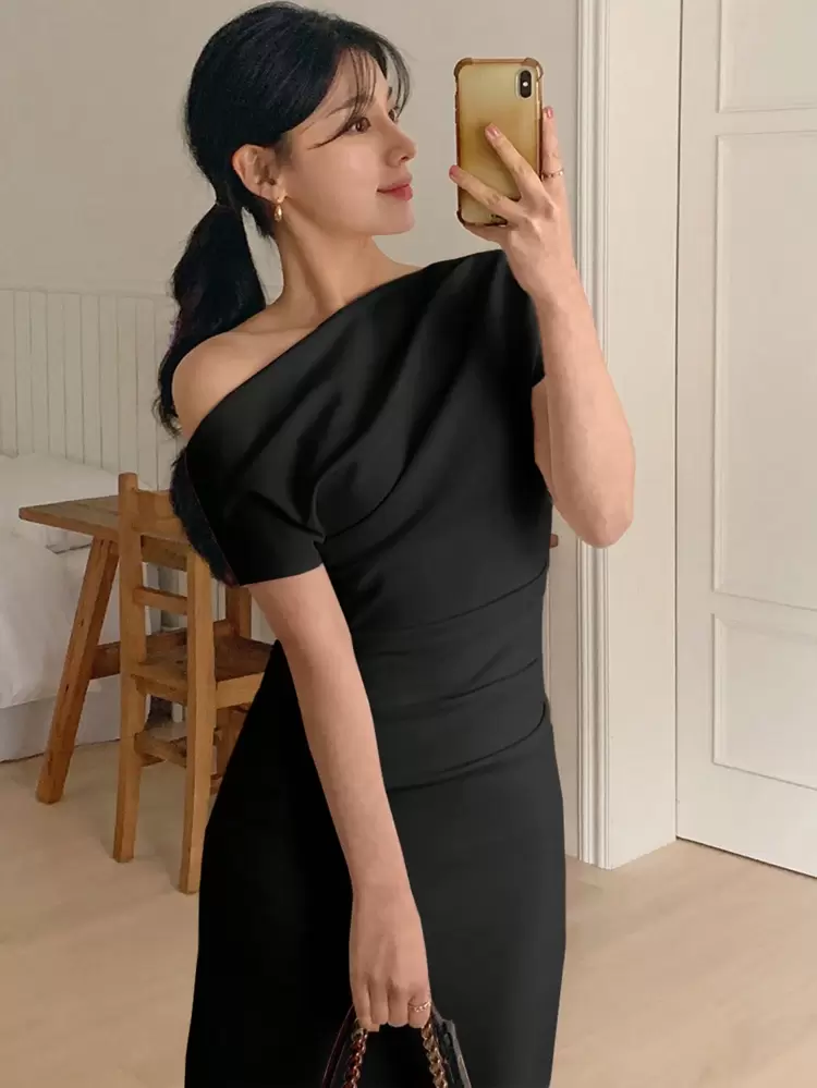 Women's Elegant Solid Color Oblique Shoulder Waist Cinched Midi Dress Elegant Sundress
