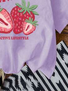 SHEIN EZwear 休闲修身草莓图案圆领短袖女式T恤，适合夏季
