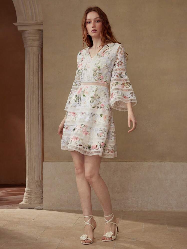 FLORAL PRINT CONTRAST GUIPURE LACE DRESS