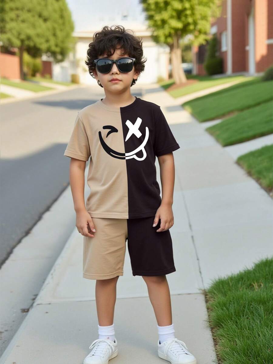 Young Boy Casual Simple Spliced Smiling Face Printed Short Sleeve T-Shirt And Shorts 2pcs Set - Multicolor - View 1