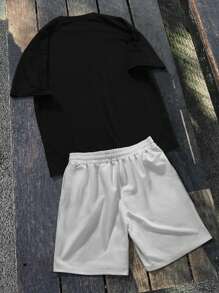 Manfinity EMRG Gift For Boyfriend, Men's Wings And Long Sword Printed T-Shirt And Drawstring Shorts Set, Young Street Wear