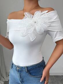 Elenzga Blusa bianca elegante e floreale con spalle scoperte, maniche corte, unica e alla moda, adatta per l'estate
