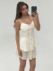 Aloruh 法式优雅荷叶边纽扣腰长吊带背心和纯色褶皱迷你裙 2 件套女士 - 白色 - 查看 6