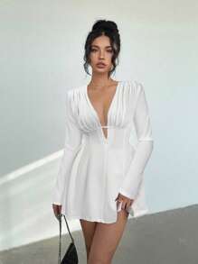 Aloruh Women's Elegant Sexy Solid Color Pleated Deep V-Neck Mini Dress - White - View 6