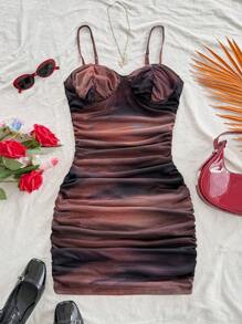 Soleia Robe mini d'été pour femmes avec laçage, décolleté à fines bretelles, motif tie dye et maille ajustée - Multicolore - Voir 5