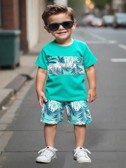 SHEIN Young Boy Letter & Tropical Printed Short Sleeve T-Shirt And Shorts Set
