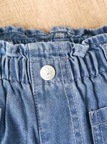 Young Girl Casual Washed Blue Loose Drawstring Waist Denim Shorts With Frayed Hem, Versatile And For Everyday Wear - Medium Wash - View 3