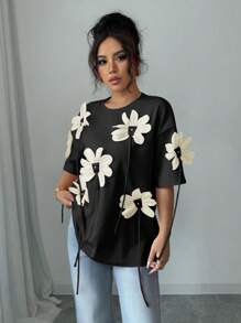 Chiquease Women's Elegant 3D Floral Print Short Sleeve T-Shirt, Valentine's Day - Black - View 5