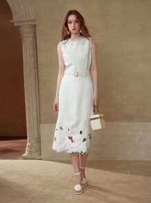 MOTF PREMIUM FLORAL EMBROIDERY A LINE SKIRT - White - View 1