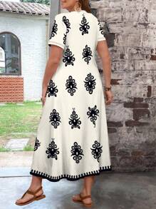 EMERY ROSE Versatile Casual Retro Floral Printed Loose Plus Size Women V-Neck Short Sleeve Dress, Suitable For Summer Suitable For Going Out Chic Dress,Flower/Vacation/Spring - Black and White - View 2