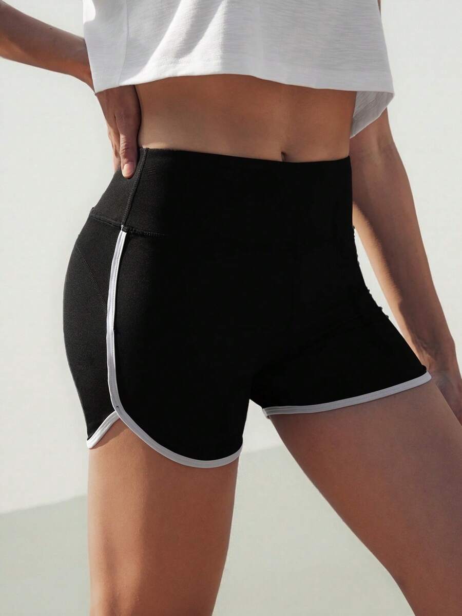 Hanevo Shorts slim de sport professionnel pour femmes avec bord contrasté - YJK 887 - Noir - Voir 1