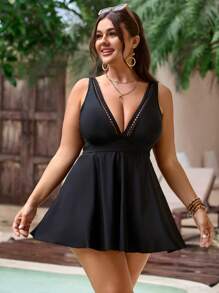 SHEIN Swim Lushore Plus Size Women's Elegant Halter Neck Bikini Top, Suitable For Vacation - Black - View 3