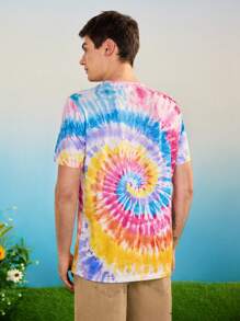 SHEIN X Care Bears 男士休闲彩虹扎染可爱熊印花短袖 T 恤