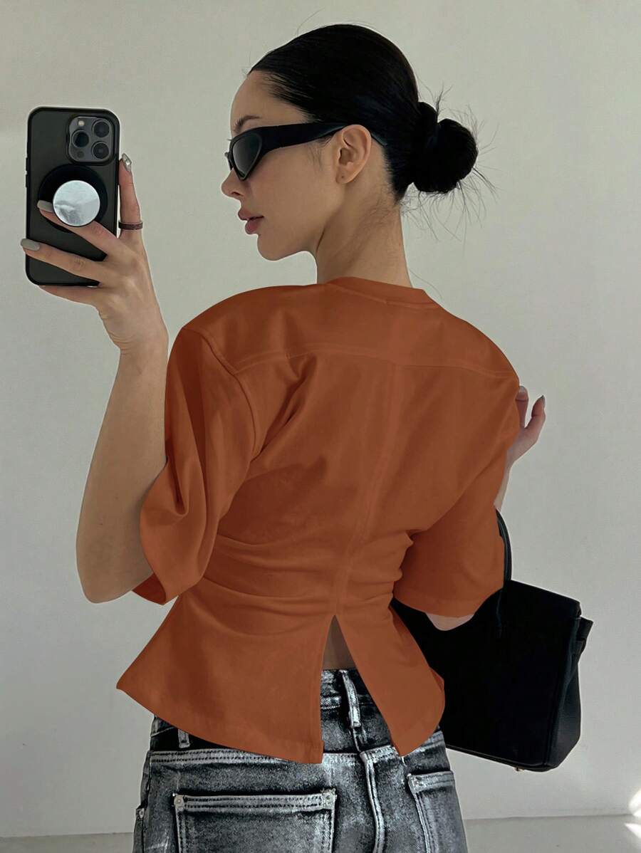 DAZY Damen Einfarbiges Kurzarm T-Shirt, minimalistisch & modisch, geeignet für Sommer, Schulanfang Kleidung