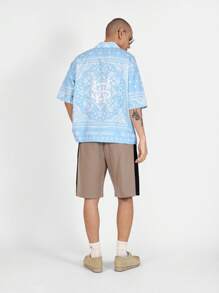 SUMWON Camisa de diseñador estilo resort con estampado de pañuelo, corte relajado, abotonada, de uso casual, para vacaciones, playa, verano, primavera, estilo hawaiano, ropa urbana, para festivales y fiestas