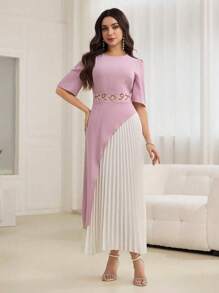 Modelyn Rochie cu mânecă scurtă, brodata cu tiv pliat - Multicolor - Vizualizare 3