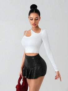 Zolique New Wine Red Textured Leather-Like Fabric Mini Skirt For Women