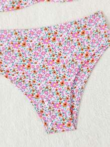 Swim Mod Bikini a fiori ditsy di taglia conformata, adatto per vacanze e spiaggia