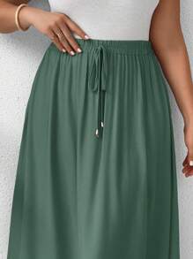 SHEIN LUNE 大码纯色休闲半身裙 - 綠色 - 查看 3