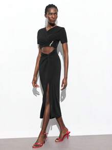 Maija Áo crop top hở vai tay ngắn màu đen mới 2025, đơn giản thời trang đa năng phong cách mùa hè lễ hội âm nhạc kỳ nghỉ bãi biển giản dị lãng mạn khu nghỉ dưỡng đô thị thích hợp cho tiệc đi chơi tiệc cưới khách mời mùa tốt nghiệp cổ điển - màu đen - Xem 6