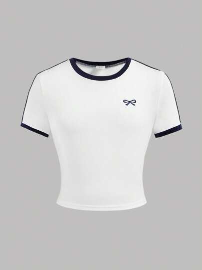 SHEIN Girlism Tween 女童甜美蝴蝶刺绣短款短袖 T 恤，条纹撞色饰边，圆领，复古美式风格，休闲运动 T 恤